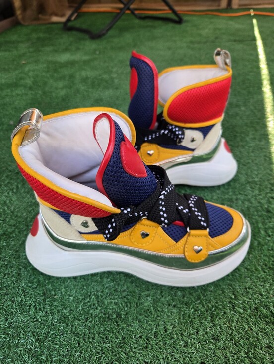 Moschino Shoes - Love Moschino women's sneakers featuring a vibrant color-block design